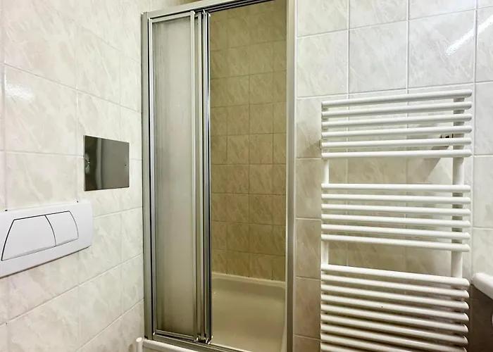 Very Central, 3 Min To Metro Aparthotel *