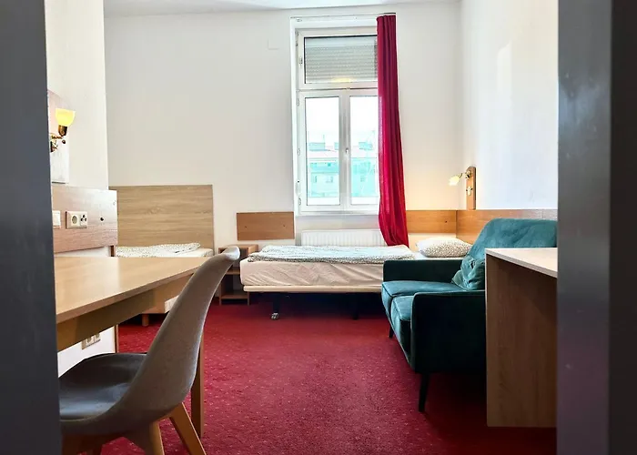Very Central, 3 Min To Metro Aparthotel Vienna