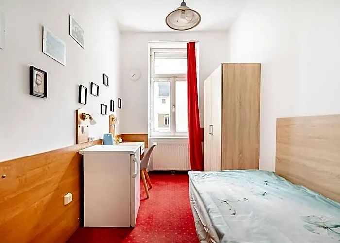 Very Central, 3 Min To Metro Aparthotel *