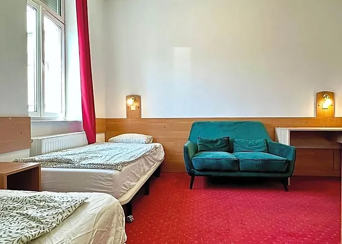 Very Central, 3 Min To Metro Aparthotel Vienna